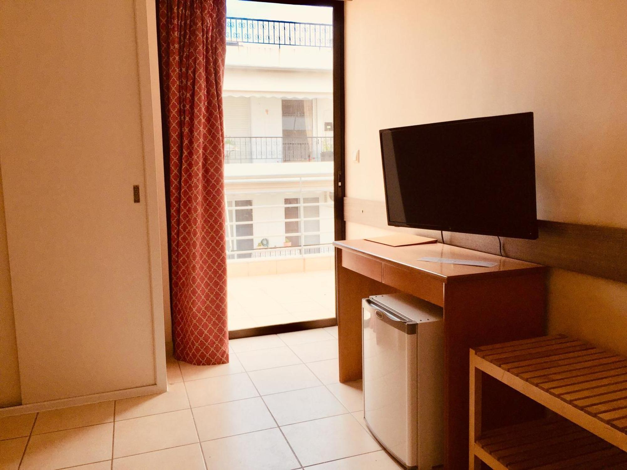 Hotel Ostria Kalamata Phòng bức ảnh